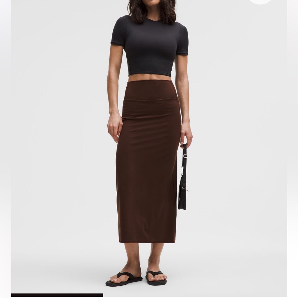 Lululemon Nulu Slim-Fit HR Maxi Skirt | Lava Cake | Size: L